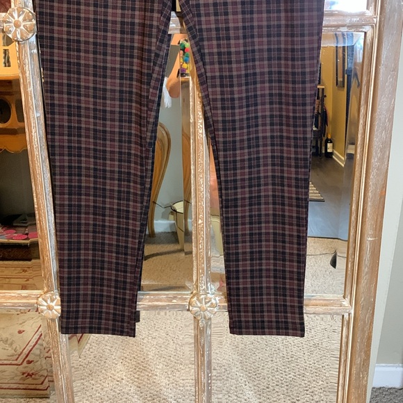 NWOT Sanctuary Plaid Pull Up Pants. Size XL - Picture 3 of 10
